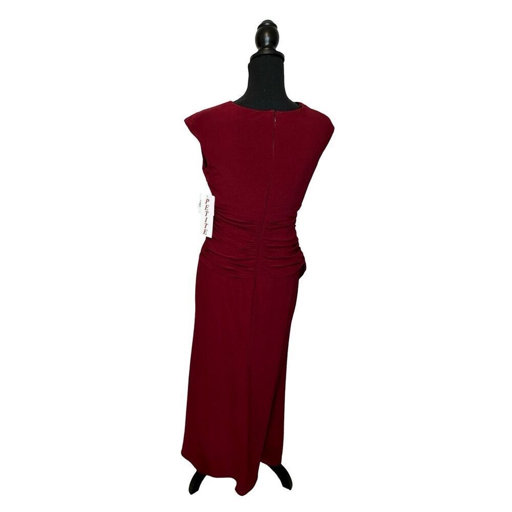BETSY & ADAM Petite Cap Sleeve Gathered Gown Deep Burgundy Size 6P - Picture 10 of 17